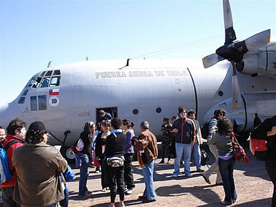 "L'armada" solidaire débarque à Tocopilla "L'armada" solidaire débarque à Tocopilla (JPEG)